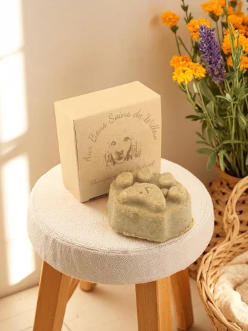 Shampoing solide antinuds naturel pour chiens  huile de ricin & poudres lissantes